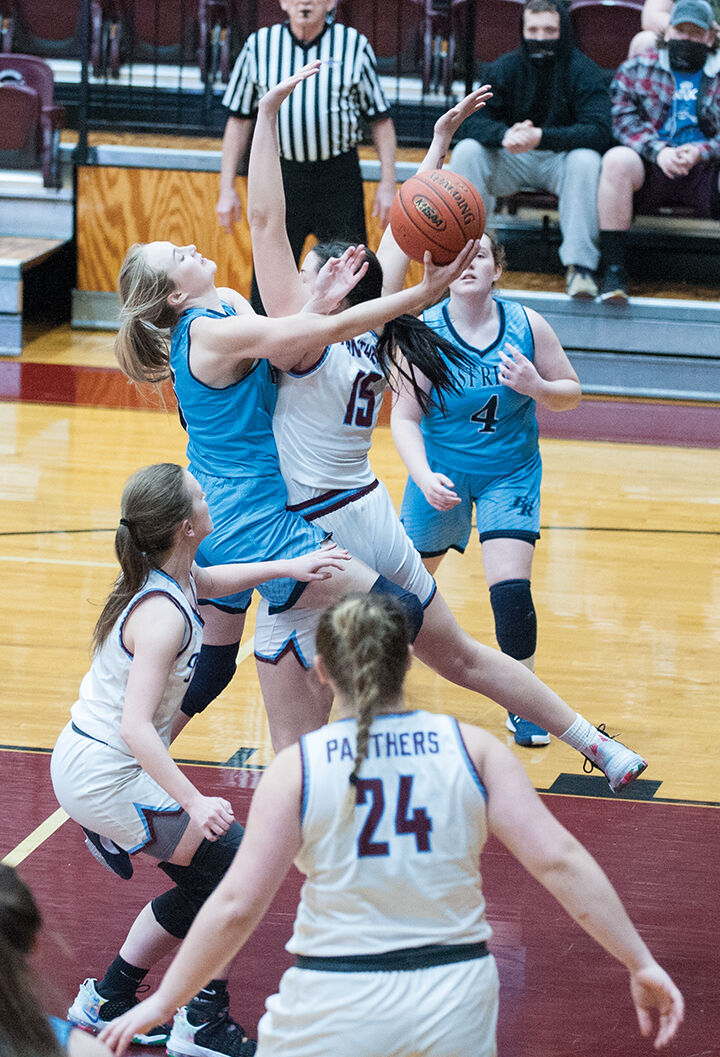 3-11 er leah wells main.jpg